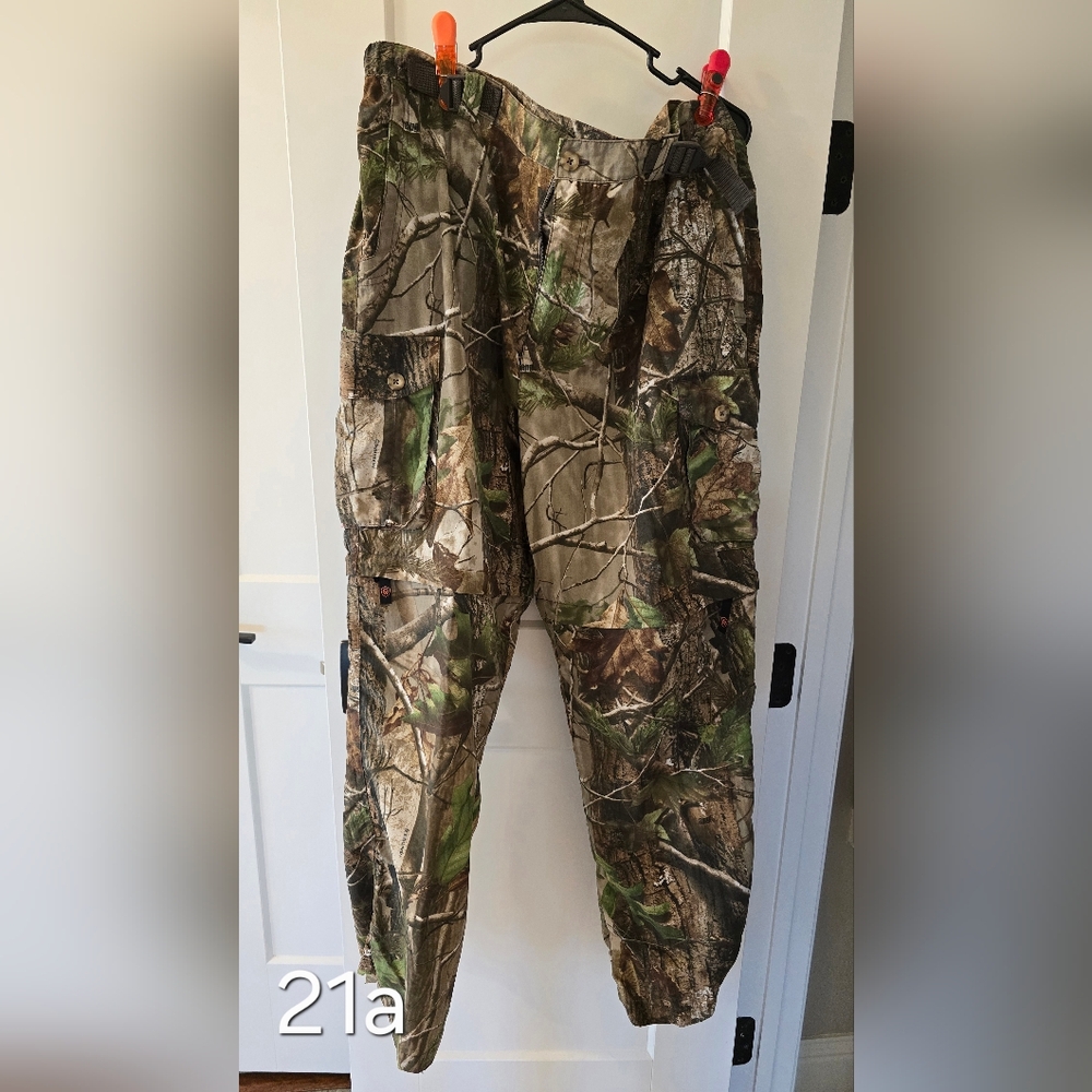 Men's Game Winner Camouflage Cargo Pants Size XL